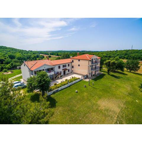 Lovely House LINDI in Poreč