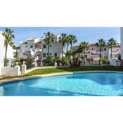 Lovely Riviera apartment with pool Ref 82