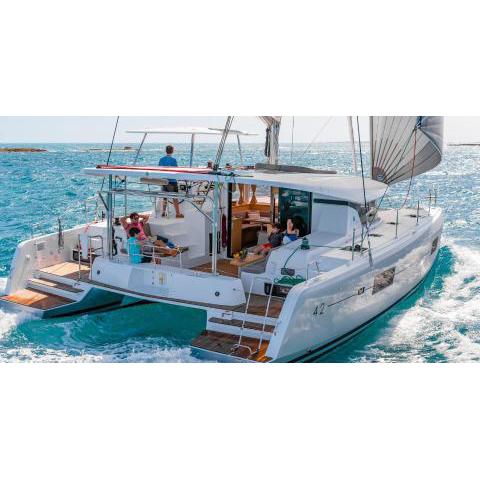 Luxury Catamaran Lagoon 42, AC & GN