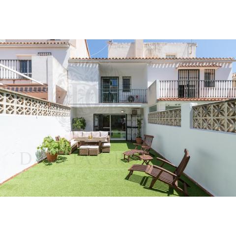 Magna Marbella Holidays House