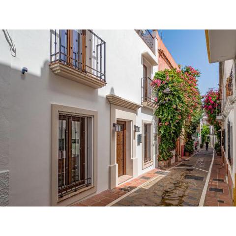 Marbella Old Town : Luxury Townhouse