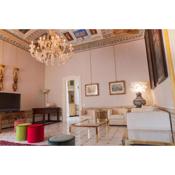 MarcheAmore - Stanze della Contessa, Luxury Flat with private courtyard