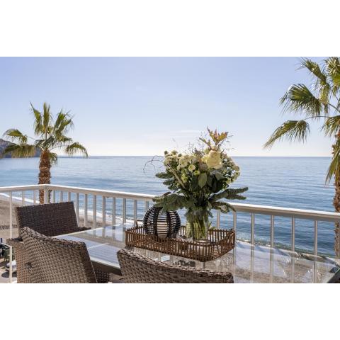 Modern luxury beach Penthouse