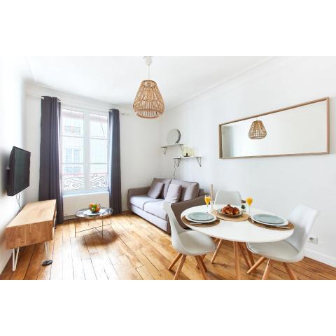 Montmartre - Abbesses City Apartment