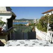 Neat apartment in Vinisce with magnificent sea and beach within walking distance