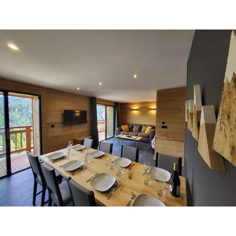 New *No 36* sleeps 8, Nr Morzine