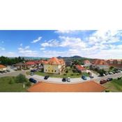 Orsika HillTop Apartman