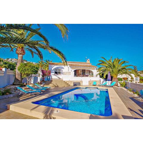 Paula-3 - holiday home with private swimming pool in Moraira