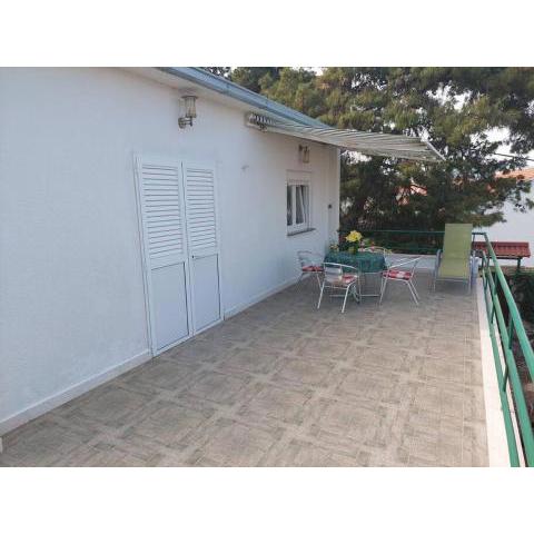 Peaceful & cozy Rest House, 80m from beach