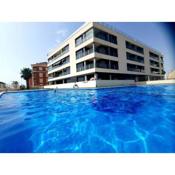 Pinada Beach IV new & comfort. apartment, 1st line to the beach, sunterrace+pool