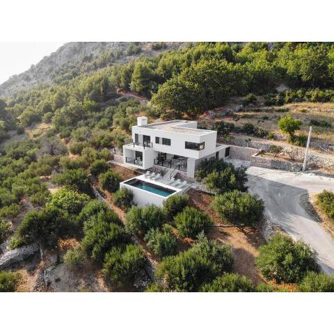 Private paradise, 250m above sea with unique view