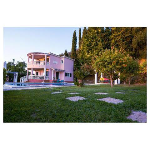 Private Villa's in NW Corfu with Pool