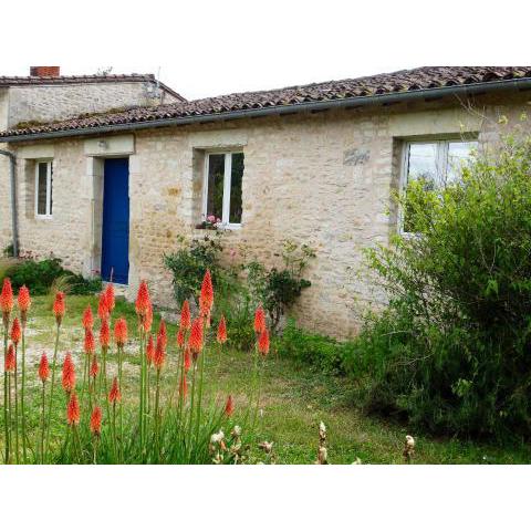 Propriete d'une chambre avec jardin clos et wifi a La Mothe Saint Heray