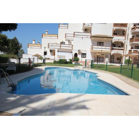 Pueblo Jarales - 2BR Apartment in 5 mins Walk to the Beach by Rafleys