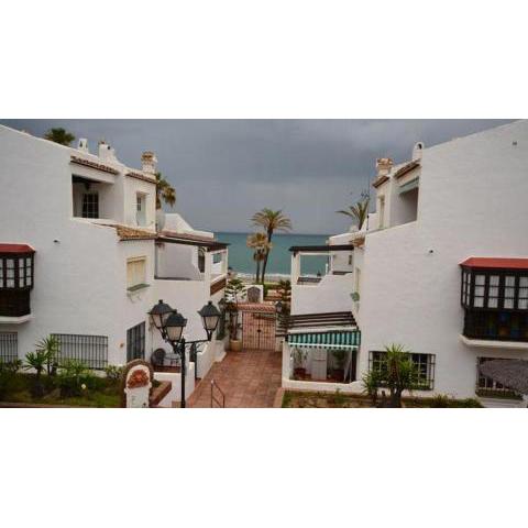 Puerto de la duquesa beach apartment