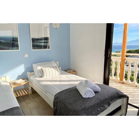 Relaxing Sea View Studio at Xenios Avlais