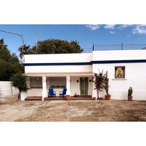 Sagrado Corazón - Chalet con piscina, a 25m playa