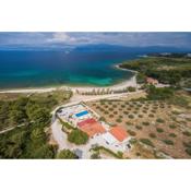 Seaside luxury villa with a swimming pool Mirca, Brac - 16183