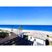 Serene beach house - At Horefto Beach