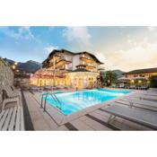 Sport & Wellness Hotel Cristallo