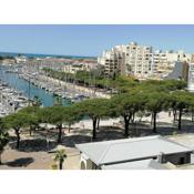 Studio cabine, clim, calme, belle vue sur le port