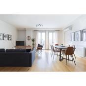 Stylish and Spacious 2BD - Thiseio by UPSTREET