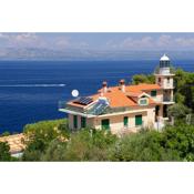 Unique seaside villa with pool