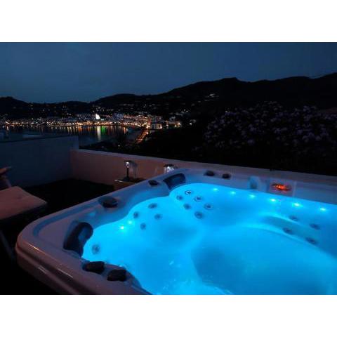 Villa con preciosas vistas y jacuzzi exterior