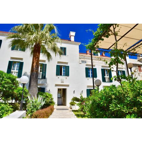 Villa Giardino Heritage Boutique Hotel Bol