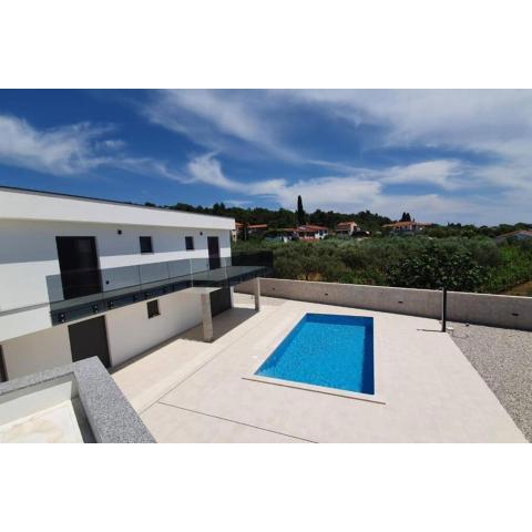 Villa Mare - Modern villa with swimming pool