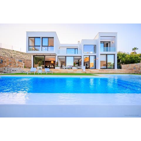 Villa Martin Stone- Las Colinas Golf Country