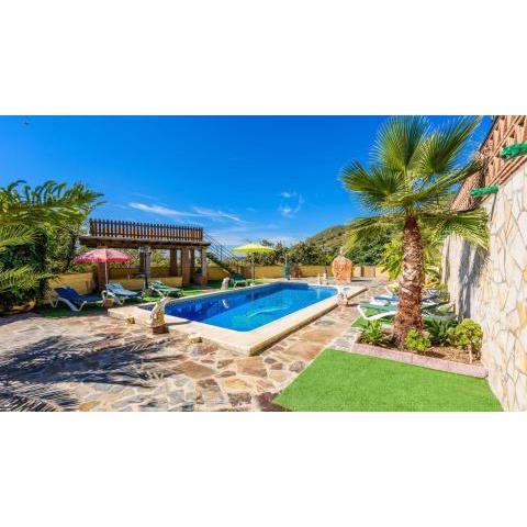 Villa Paraiso Andaluz Sedella by Ruralidays