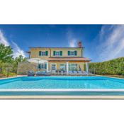 Villa Sana with Heated Pool