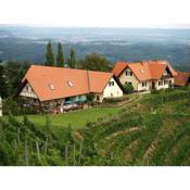 Weingut Albert, Familie Cramer