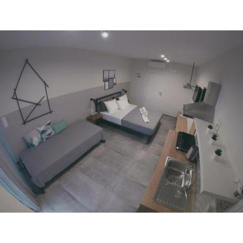 ZOEAPARTMENTS (ECONOMY)